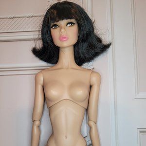 Integrity Toys Fashion Royalty Poppy Parker Doll